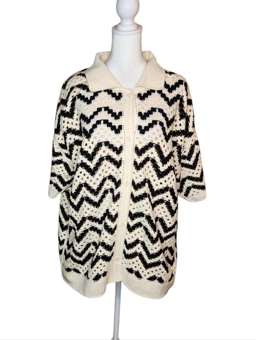 Varley Anais Crochet Polo Shirt Chevron Ivory and Black Size Large